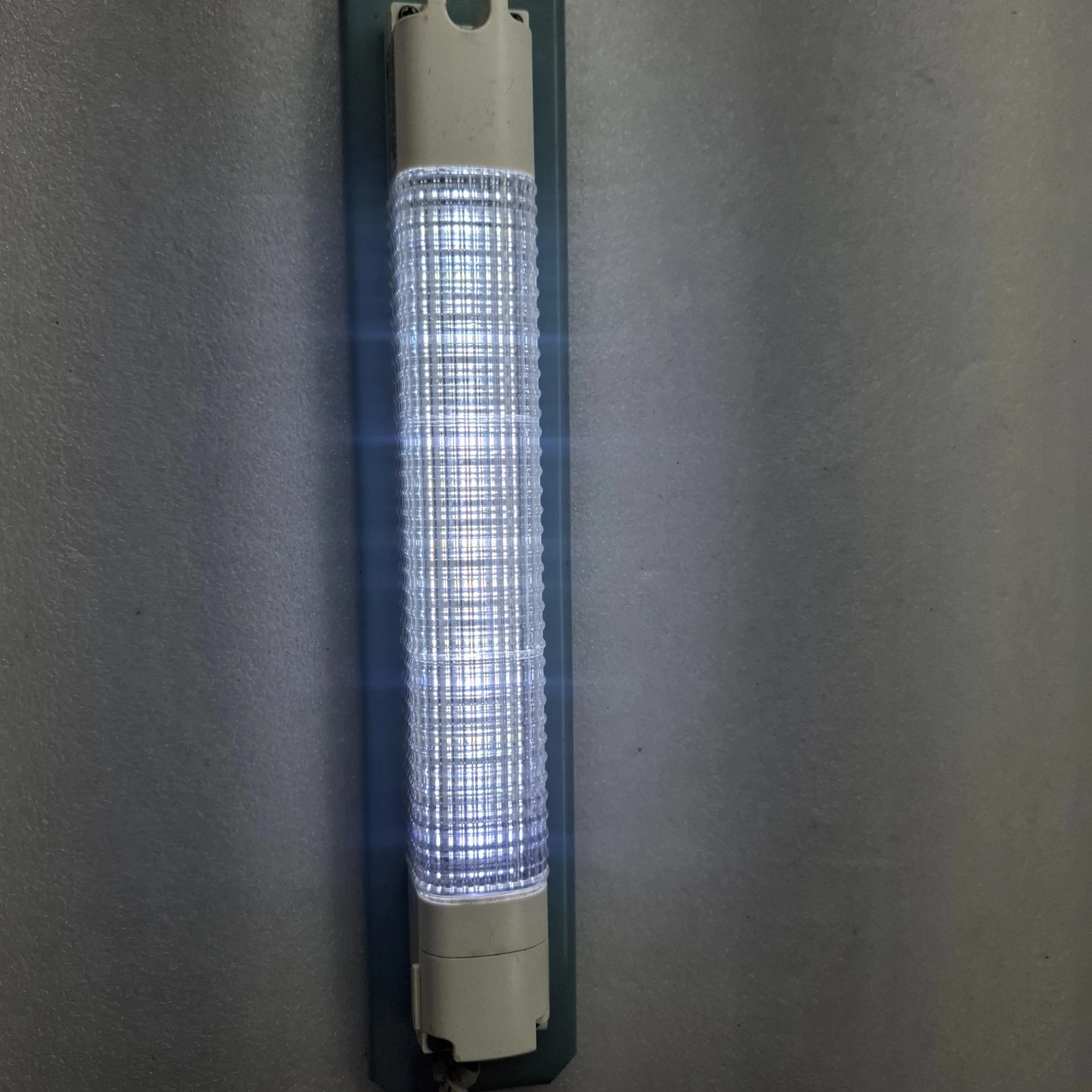 USED WORKING KGAUTO KG-PL200V AC110~220V, 50/60Hz 3.5W LED